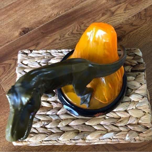 Jurassic World push button timer night light - Picture 2 of 6